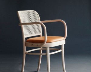 GHẾ NHÀ HÀNG THONET CÓ TAY