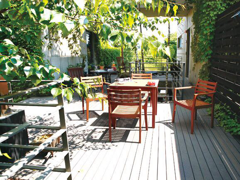 kieu-ban-ghe-cafe-1