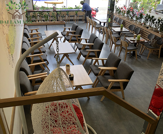 mau-ban-ghe-cafe-thanh-ly-2